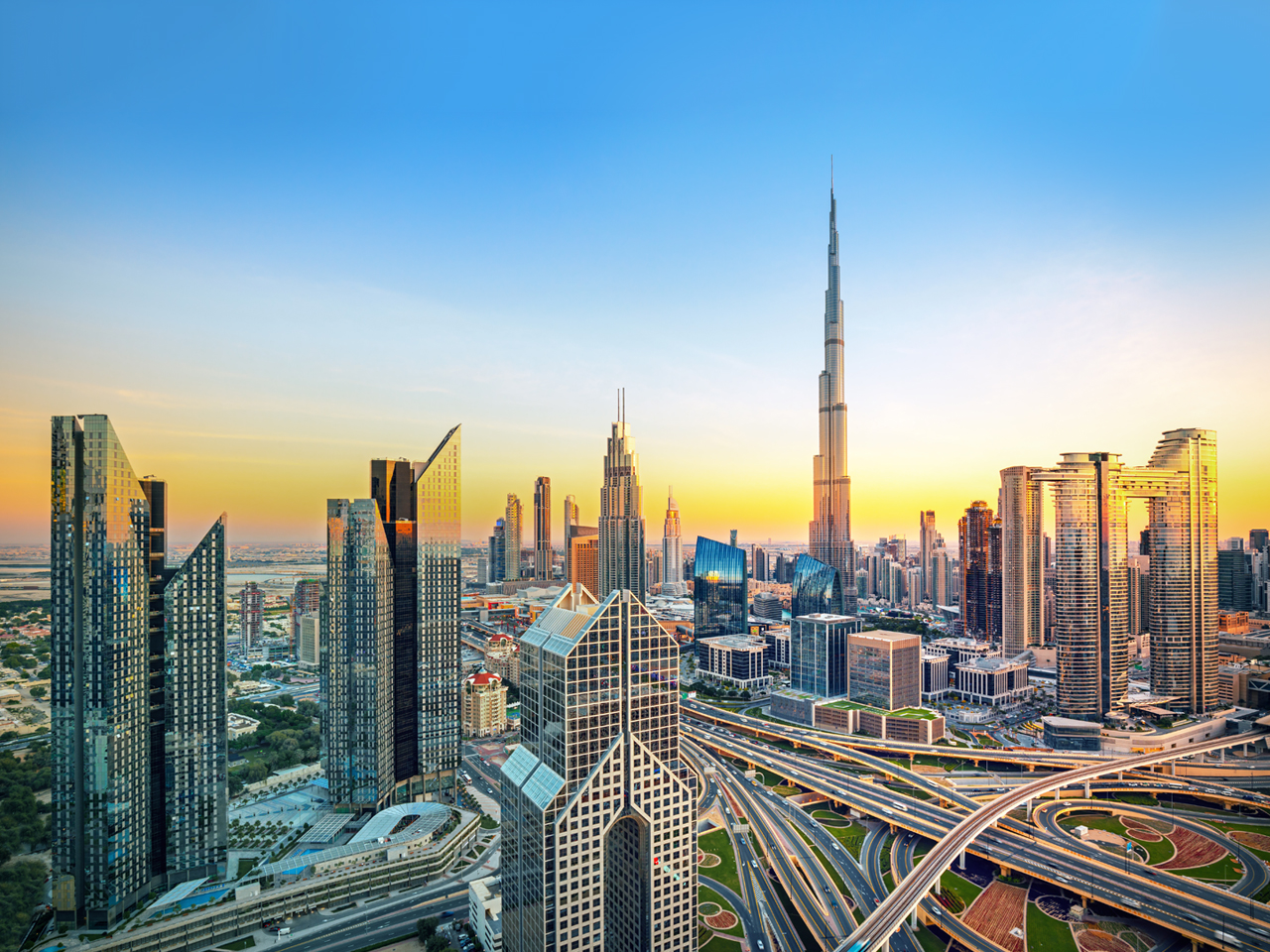 Why Should Foreigners Consider Investing In A Dubai Mainland Business